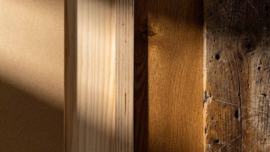 Comparaison des différents types de bois pour lettres