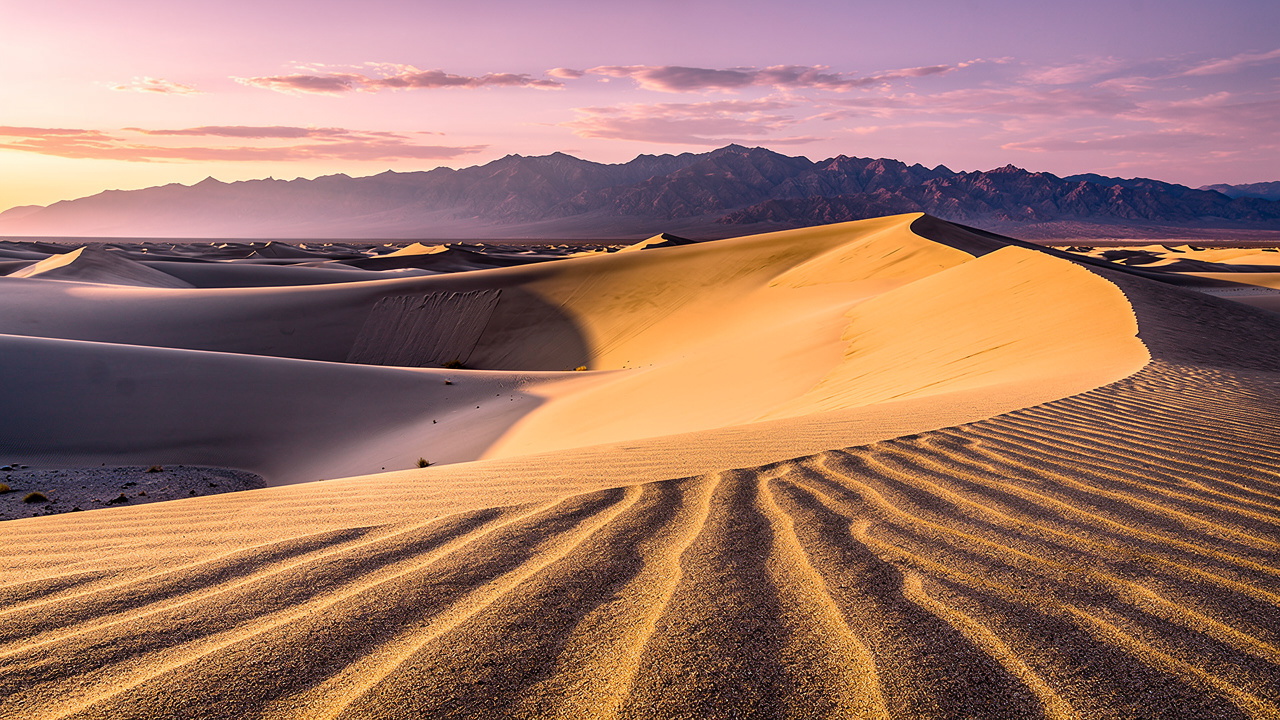 Mesquite Flat Sand Dunes at sunrise