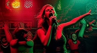 a-chaotic-high-energy-concert-scene-inside-a-dark-zxedx3ocv4