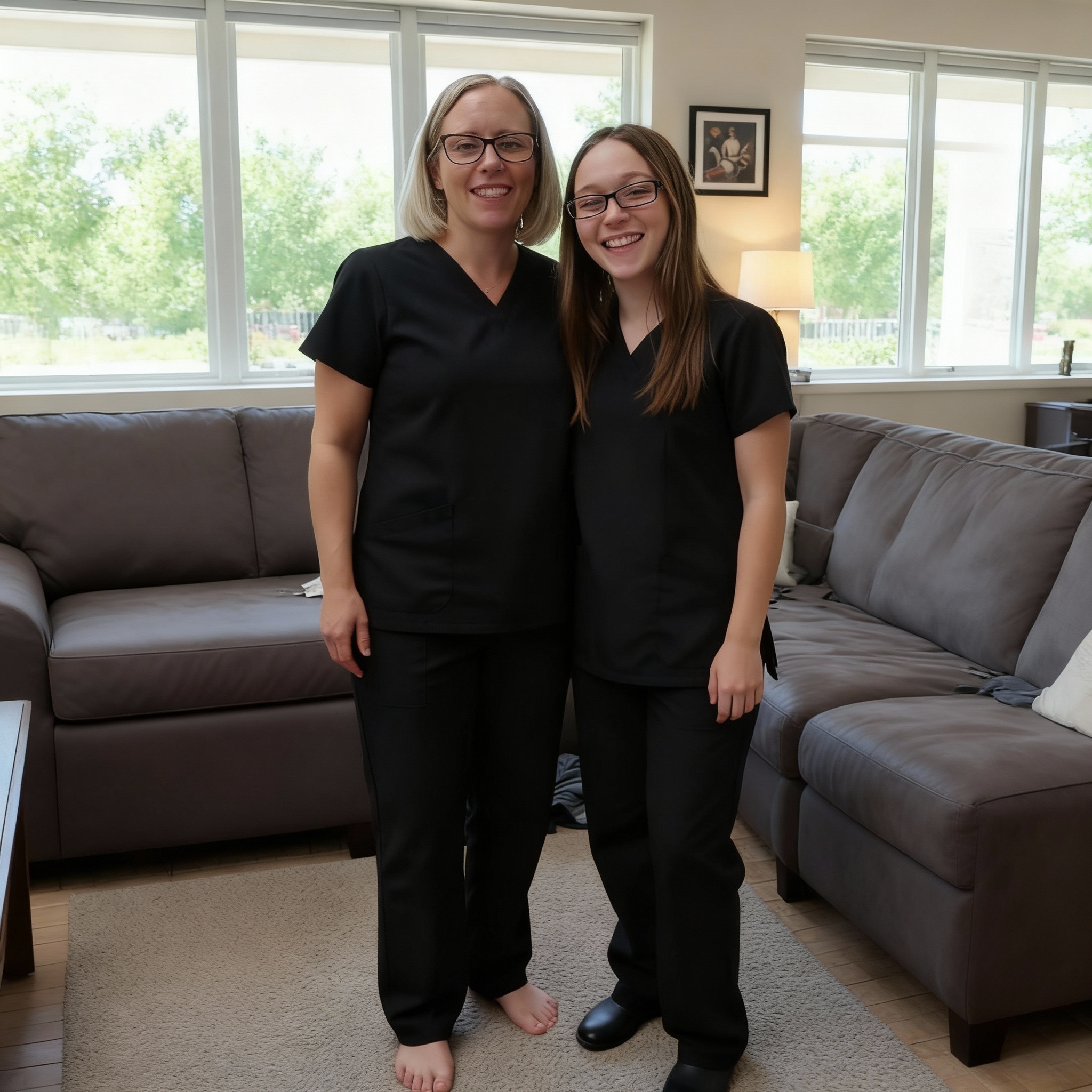 both-smiling-q5znso5aim