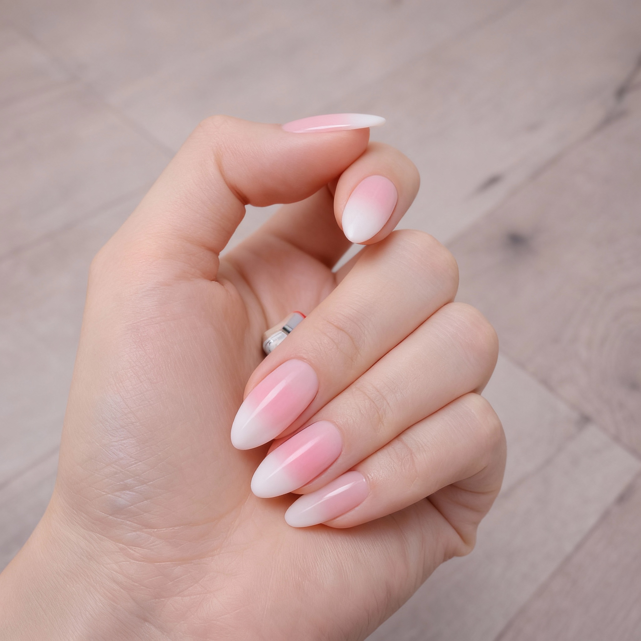 trzyma-kutasa-c0kj1rheb7