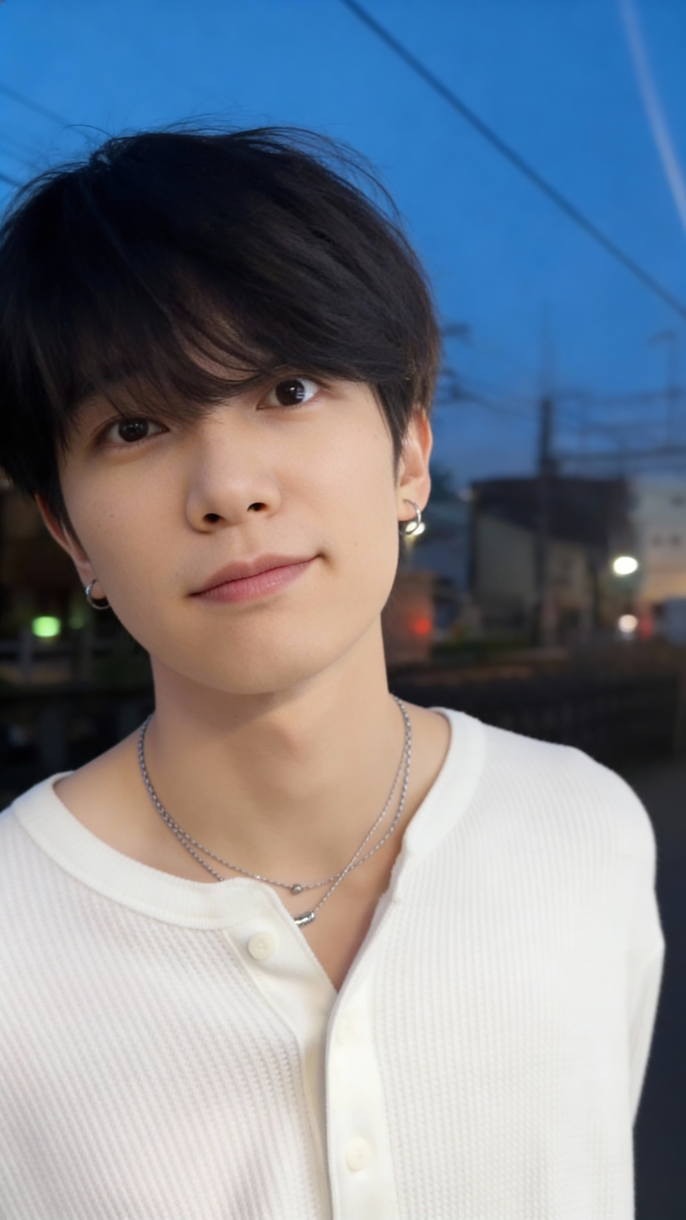 make-photo-like-image-1-with-image-2-nyl5g3mz6p