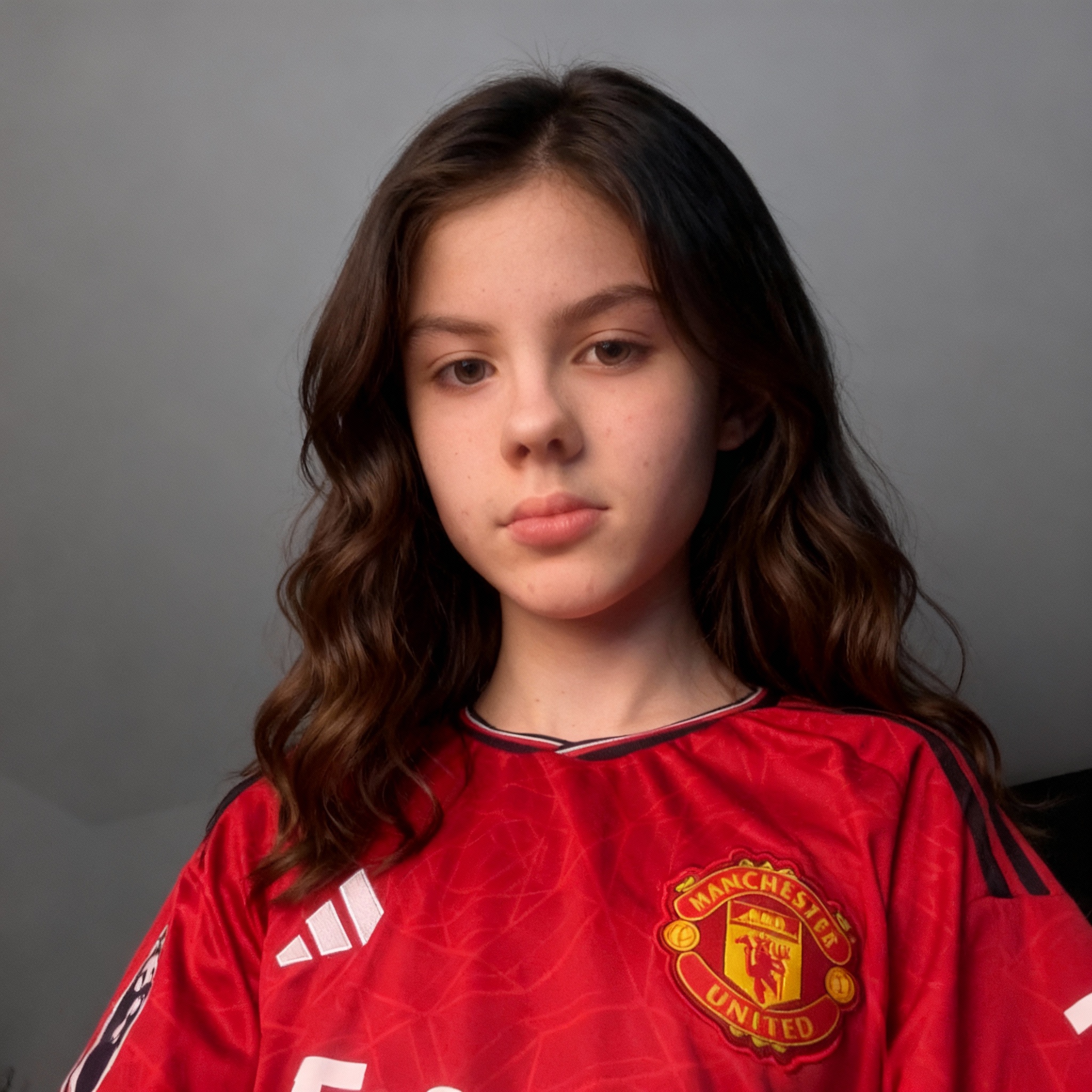 turn-him-into-a-girl-with-more-feminine-features-n9egspigmc