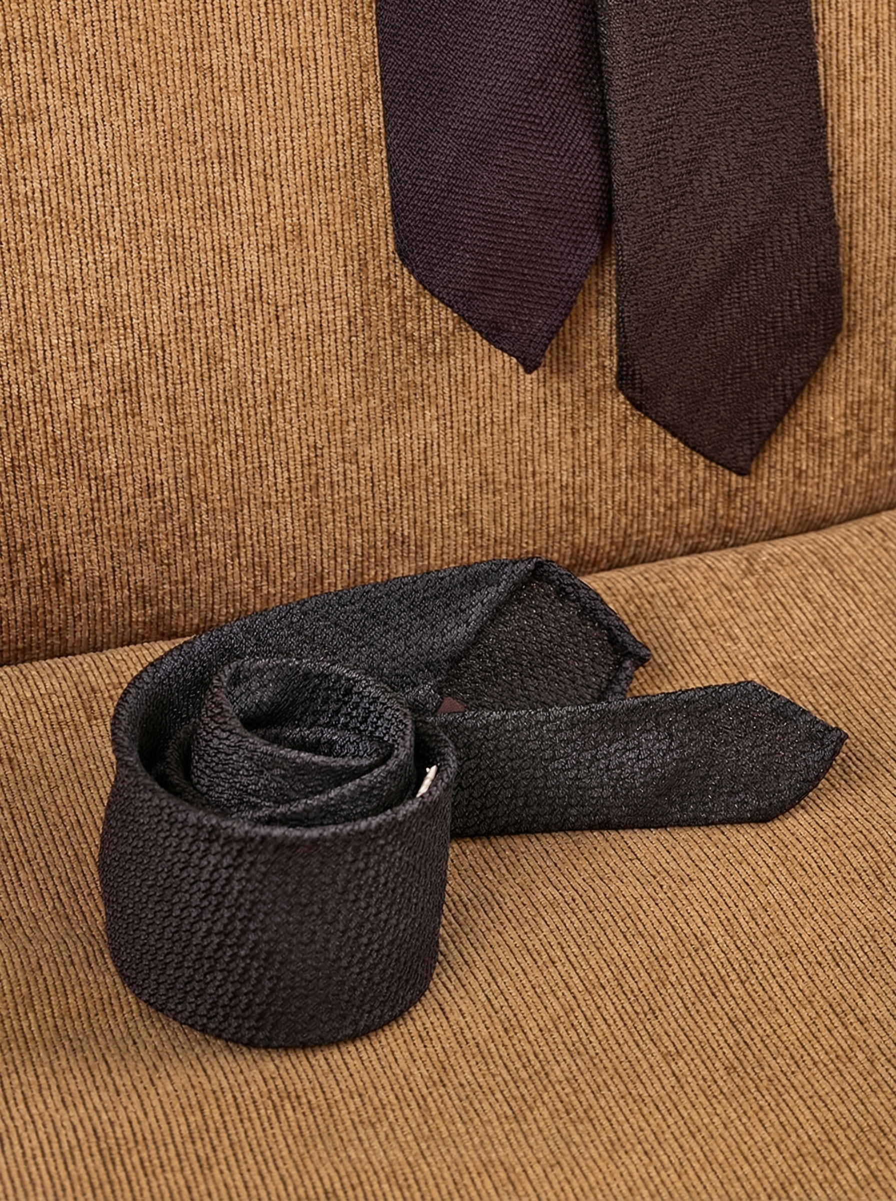 Three-Fold Silk Knitted Tie - Image 1