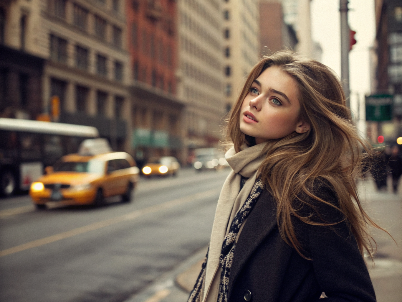 a-photograph-in-authentic-2007s-quality-7sgygveyps