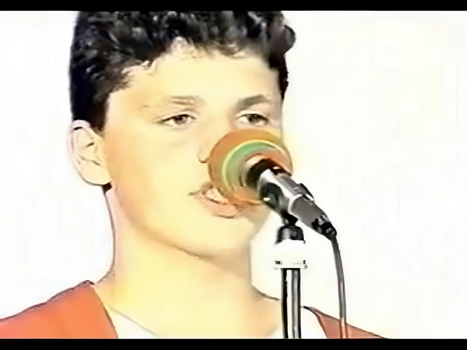 arranger-la-nettete-recadrer-un-peu-mettre-un-q58m2qz6gd