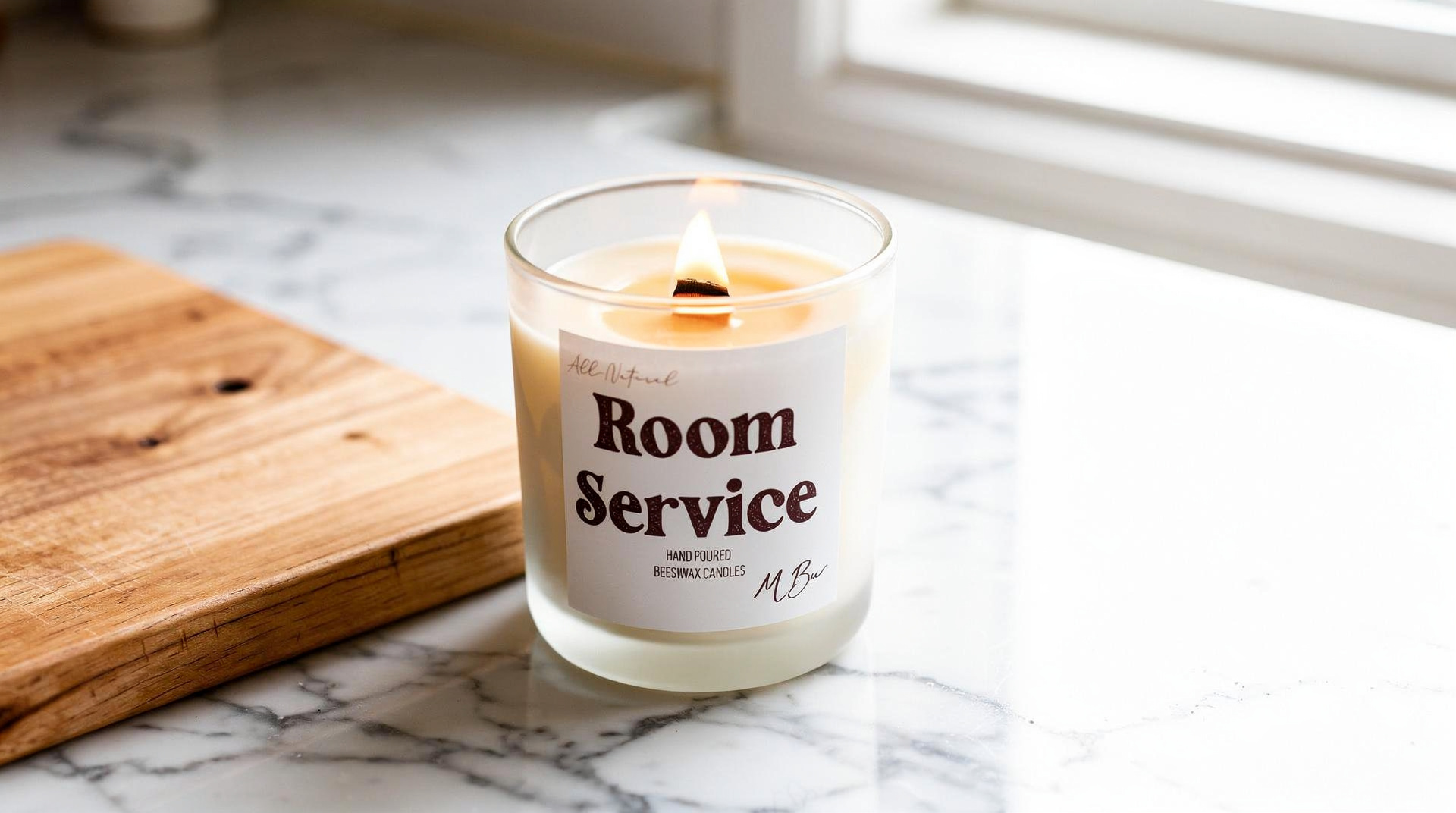 The 7 Best Candles for Small Spaces That Won't Overwhelm Your Room