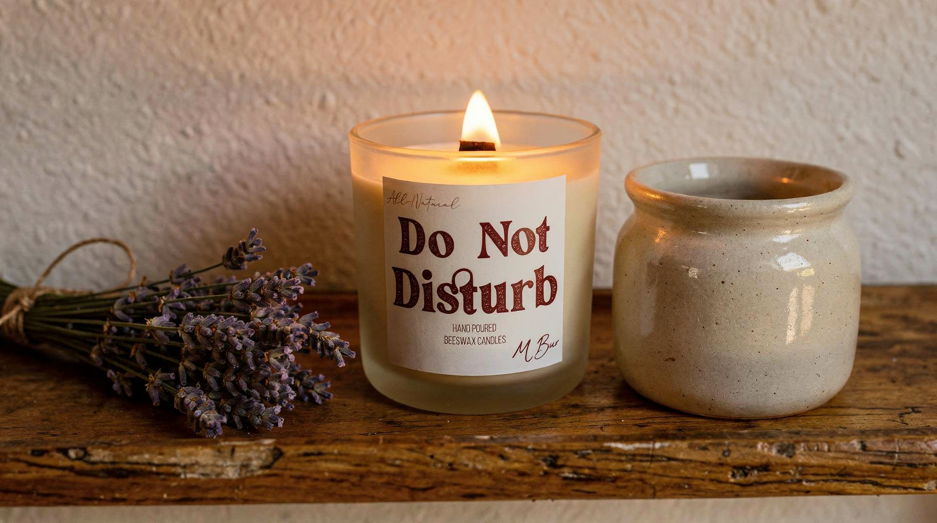 The Cozy Minimalist's Guide to Candlelight: Simple Decor Ideas for Hygge Vibes