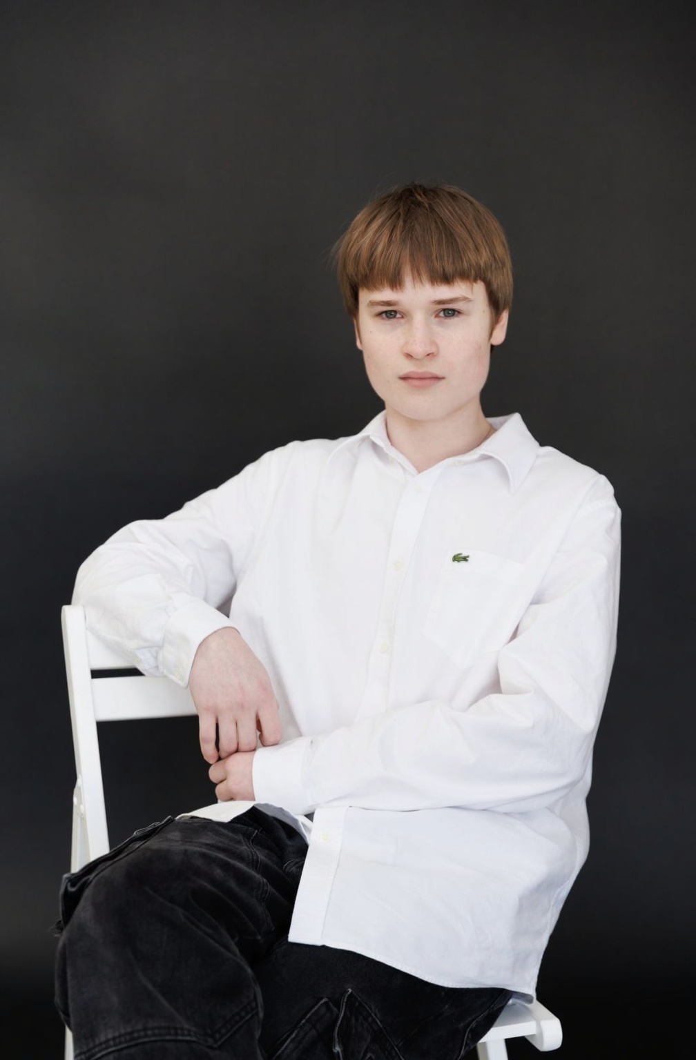 sdelaj-fon-pozadi-personazha-bolee-svetlym-vsyo-7ji2n42qkx