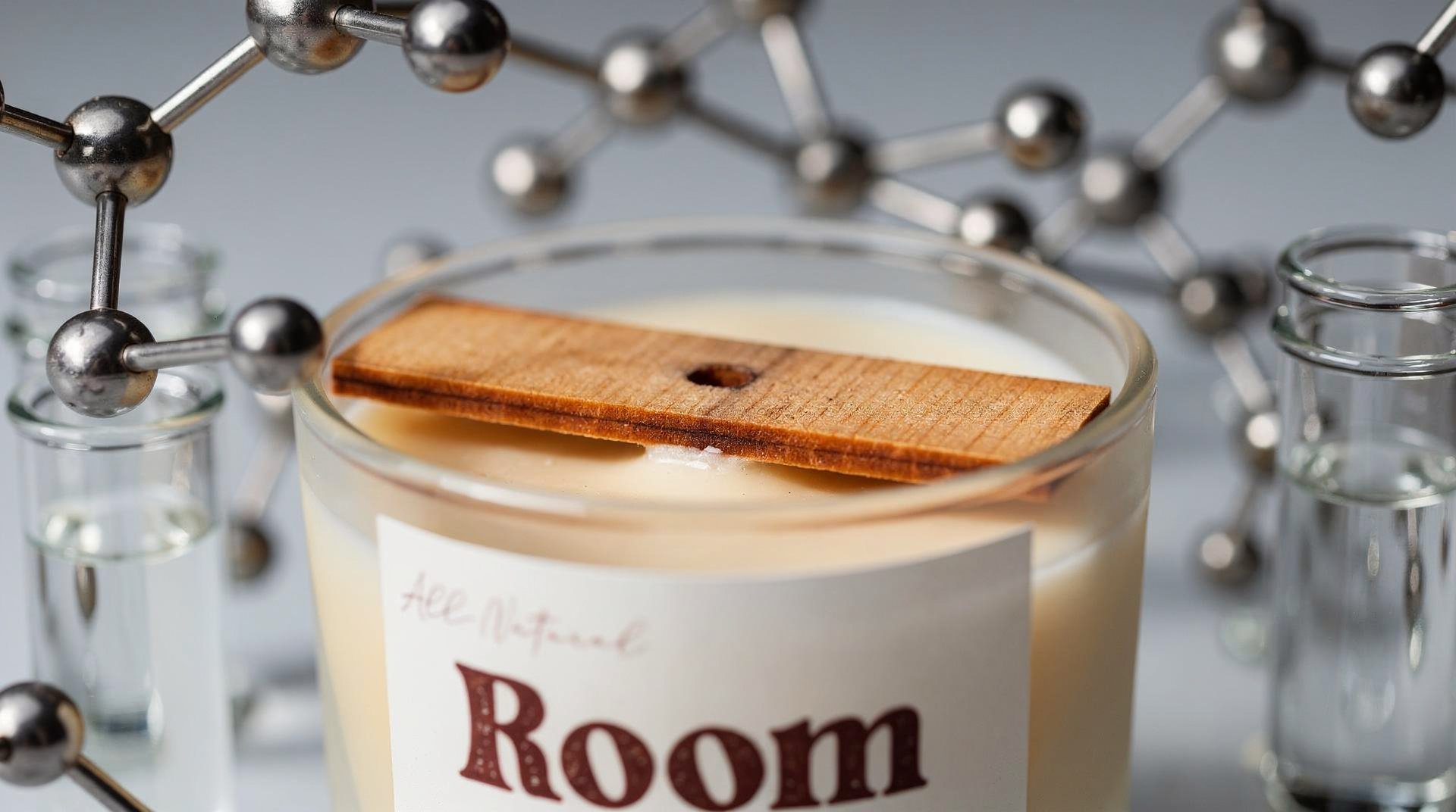 Endocrine Disruptors in Candles: What Phthalates Are Actually Doing to Your Hormones