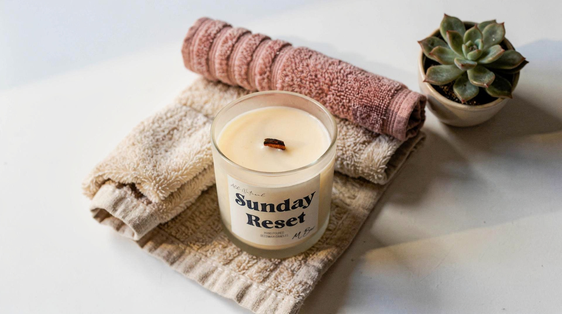 Best Candles for Renters: Protect Your Deposit and Your Lungs