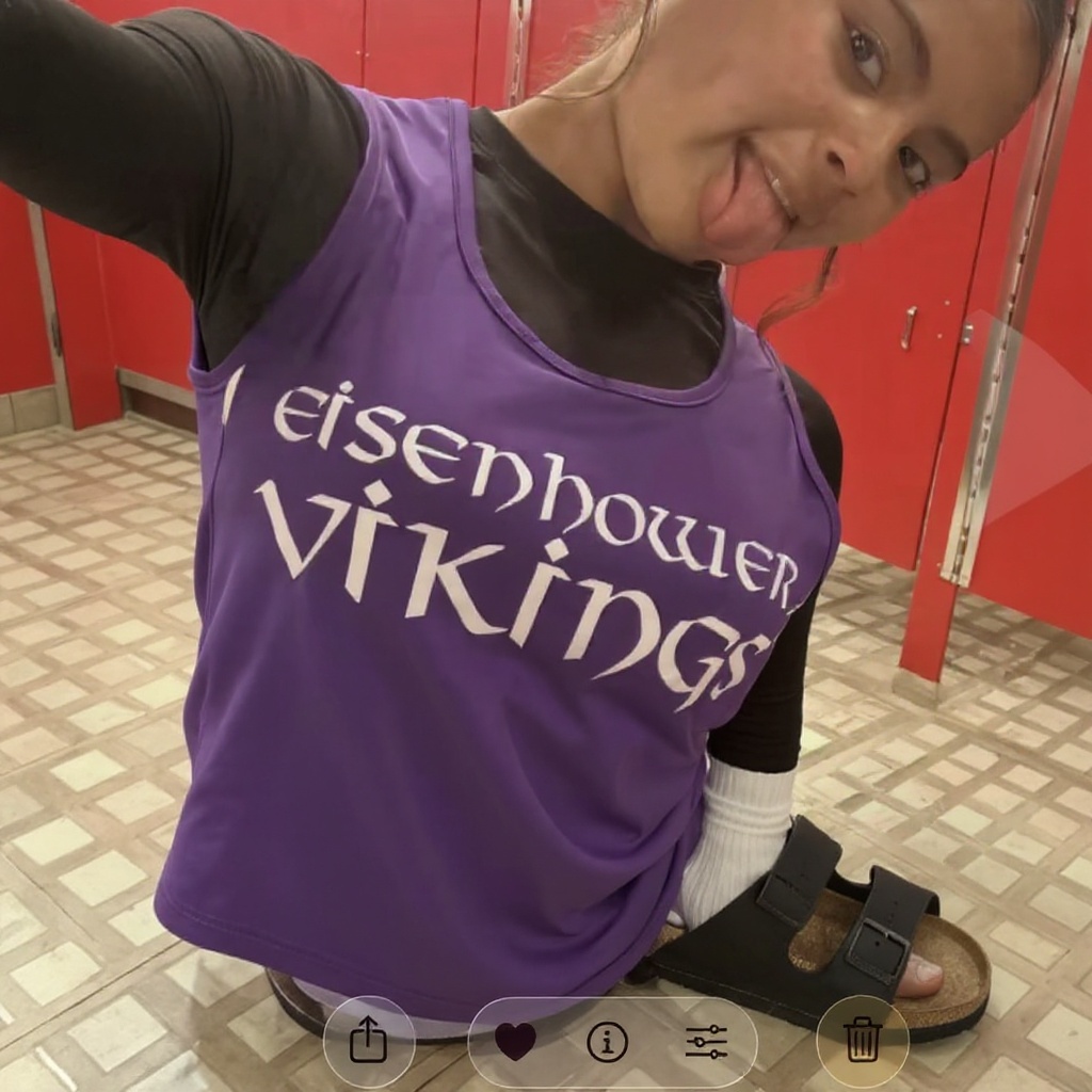 this-girl-wearing-these-footbeds-with-white-socks-pnxe5ci73c