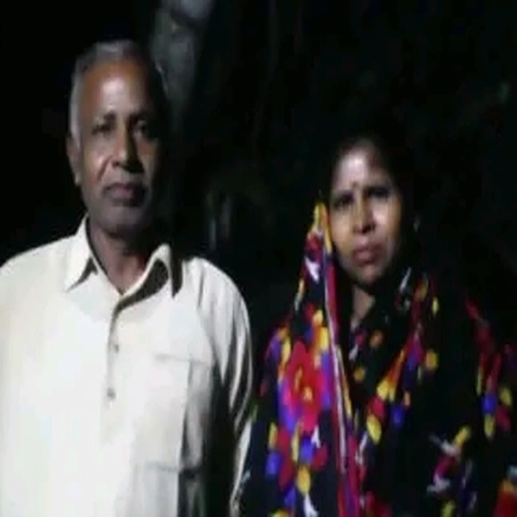 detailed-pen-and-ink-drawing-with-watercolor-ycdjn5rglh