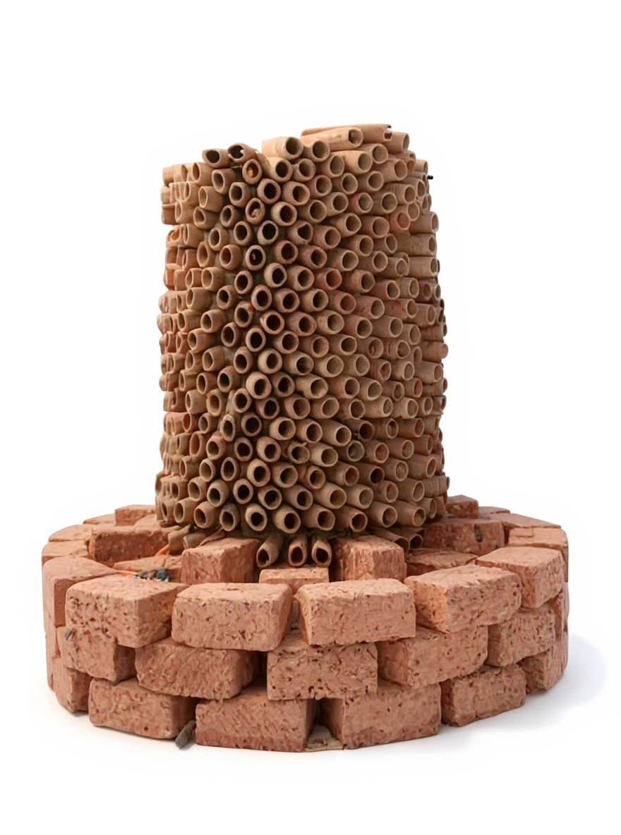 bee hotel — free 3D model