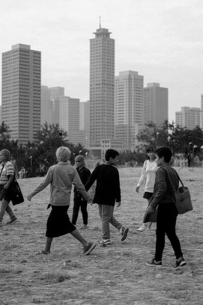 give-light-to-this-picture-and-show-white-girls-ky5tja8zlj