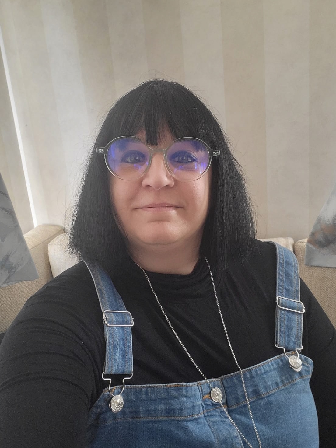 show-as-a-girl-8z10u29rl9