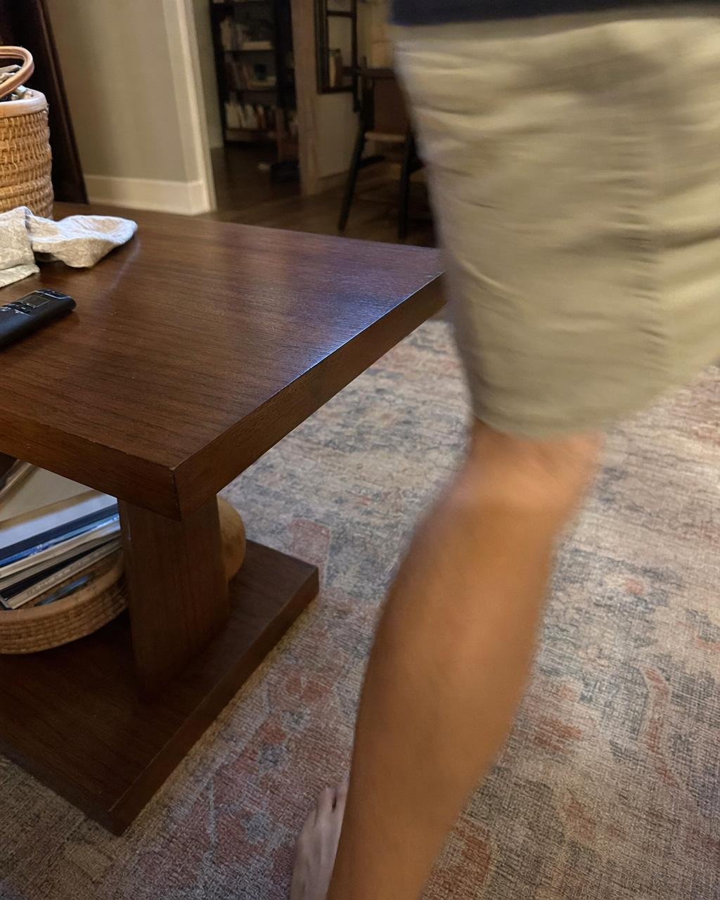 Shin Coffee Table Corner