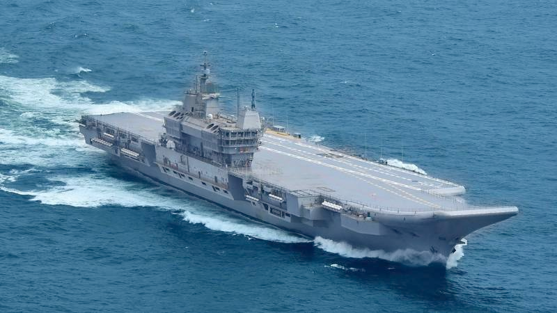 aircraft carrier — free 3D model