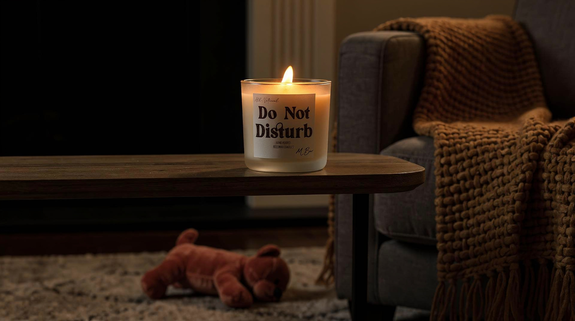 Best Candles for Pet Households: Safe Around Dogs, Cats, and Small Animals