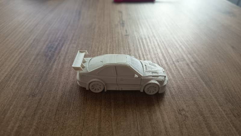 toy sports car — free 3D model