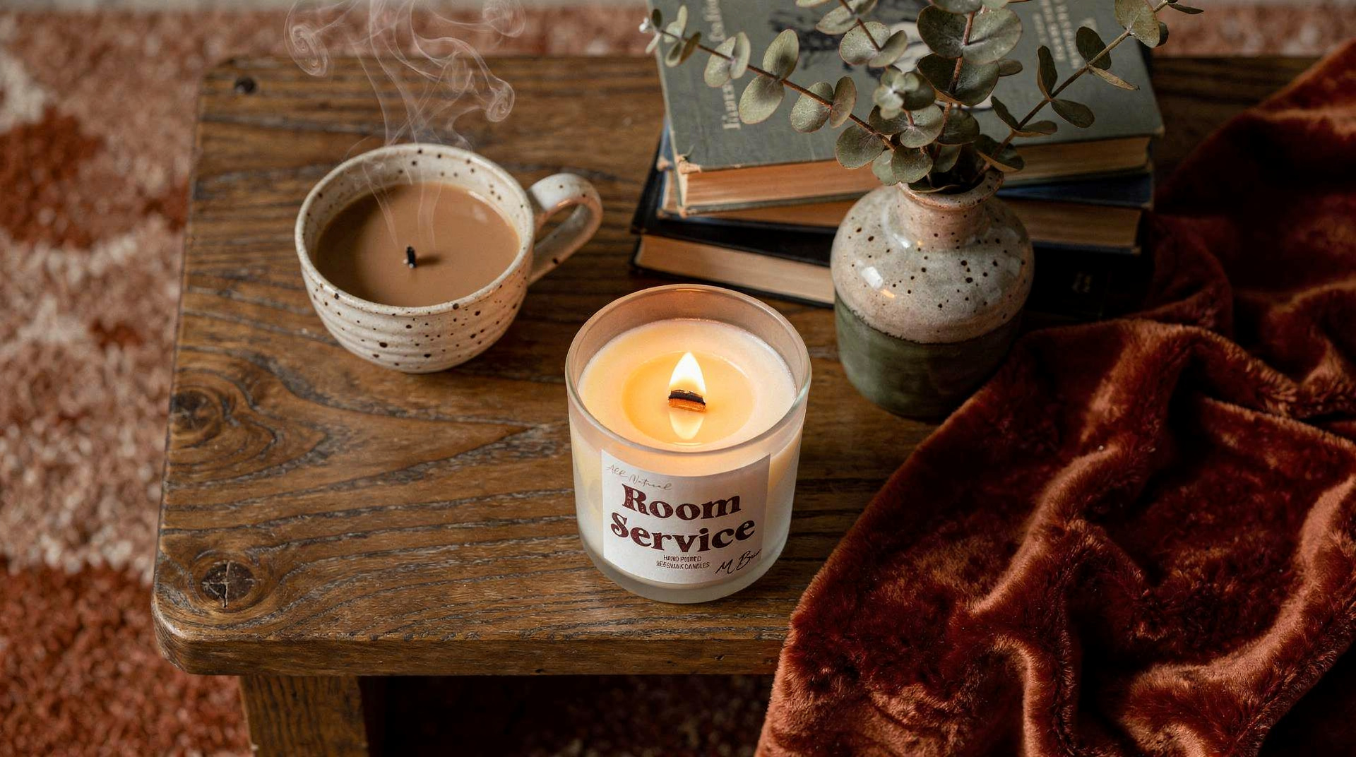 Best Candles for a Cozy Fall Reading Weekend