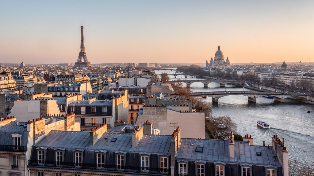 Paris skyline and landmarks