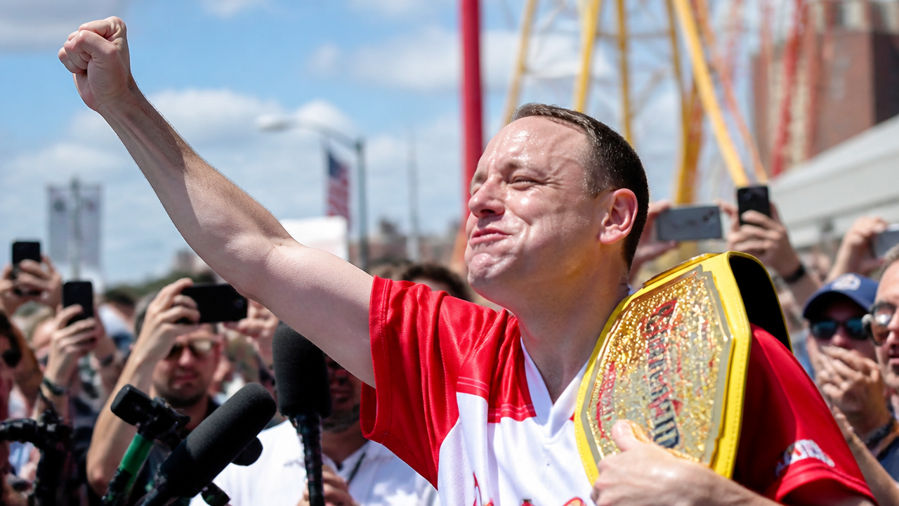 Joey Chestnut's Net salary: how much does joey chestnut make a year 2 how much is joey chestnut worth