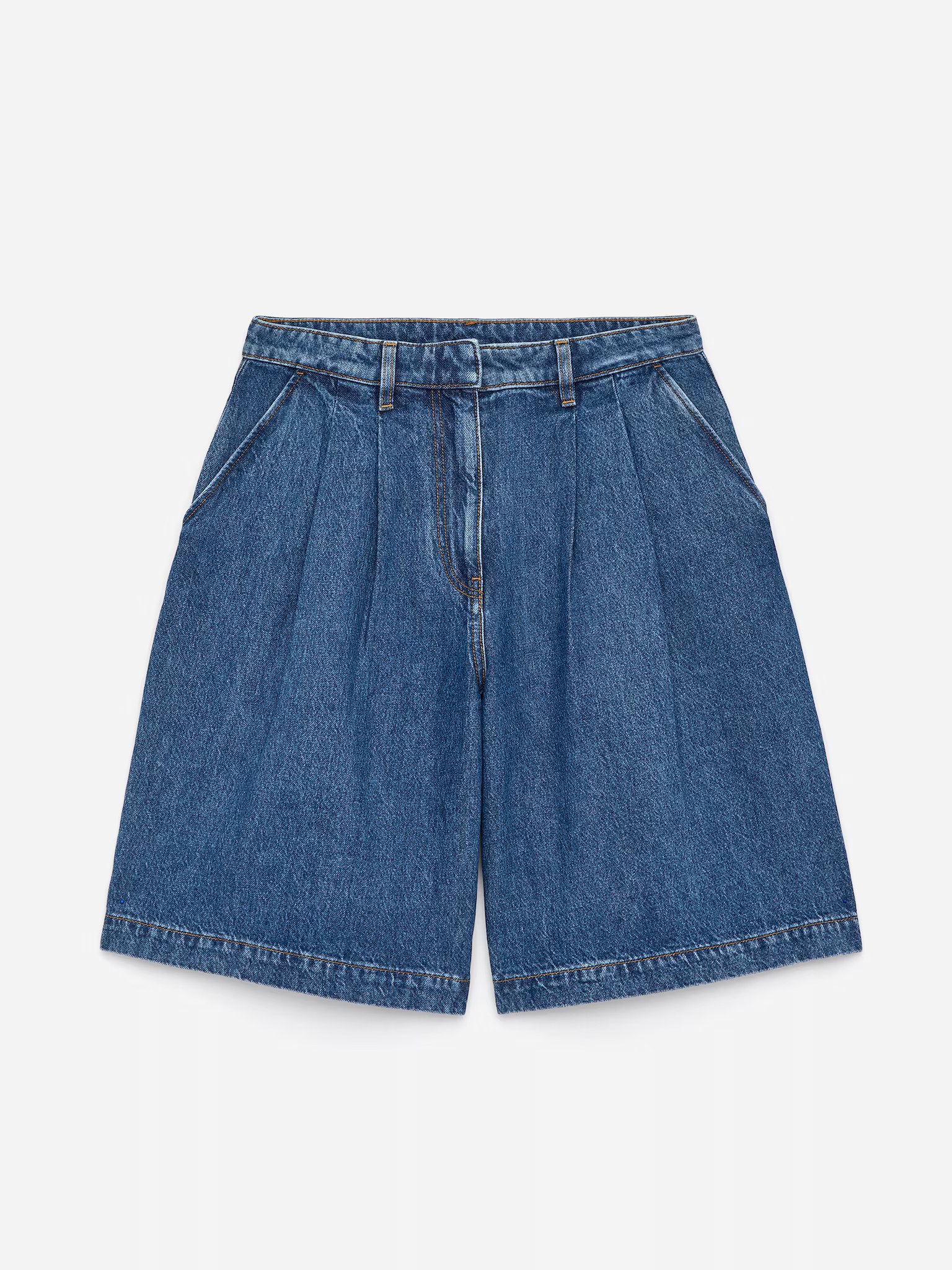 Arket, PLEATED DENIM SHORTS