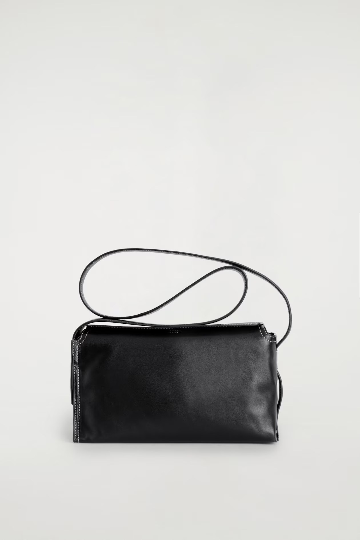 cos, PLINTH CROSSBODY BAG - LEATHER