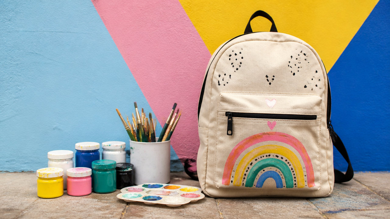 Simple painted backpack ideas