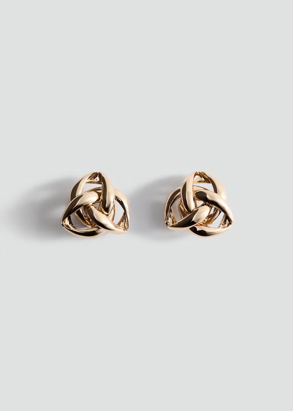 mango, INTERTWINED KNOT EARRINGS