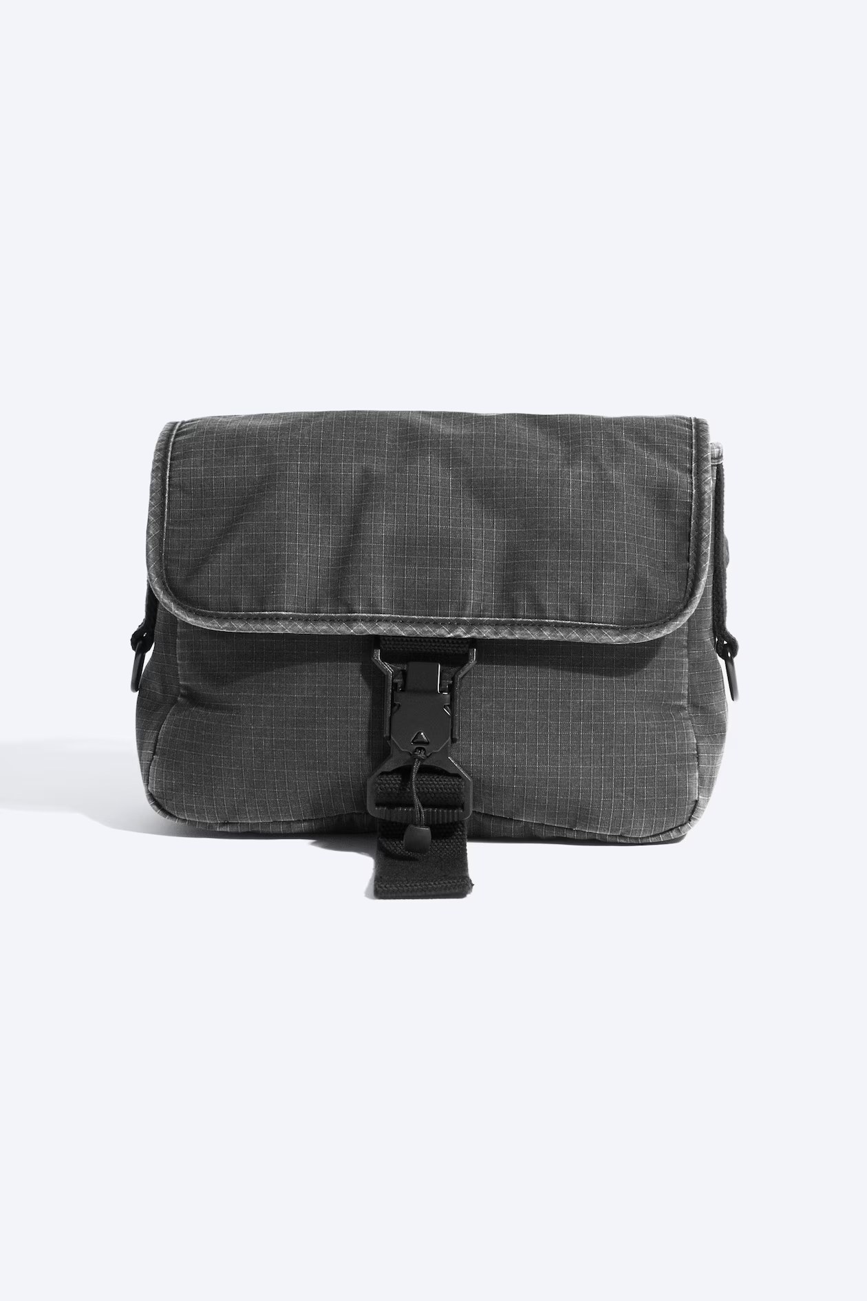 weekday, CROSSBODY MESSENGER BAG