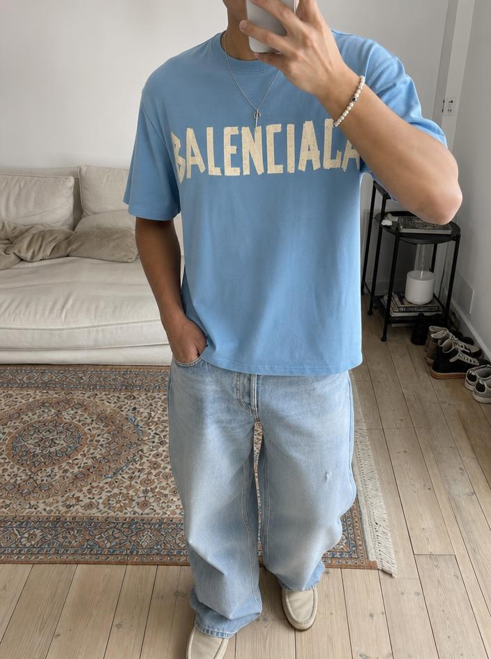 Balenciaga Logo T-Shirt Light Blue Oversized New With Tags