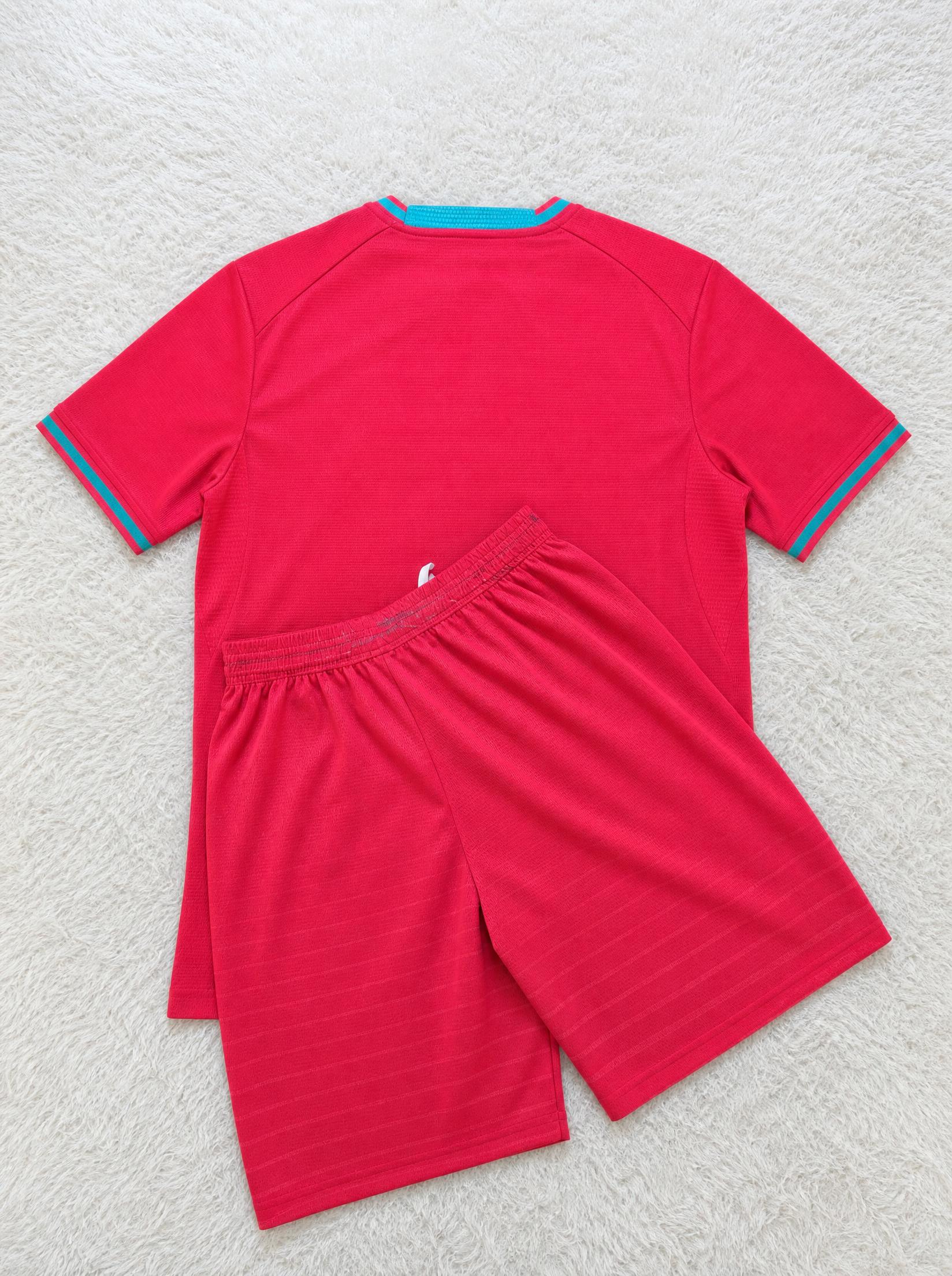 Puma pink football sports kit set with turquoise trim new