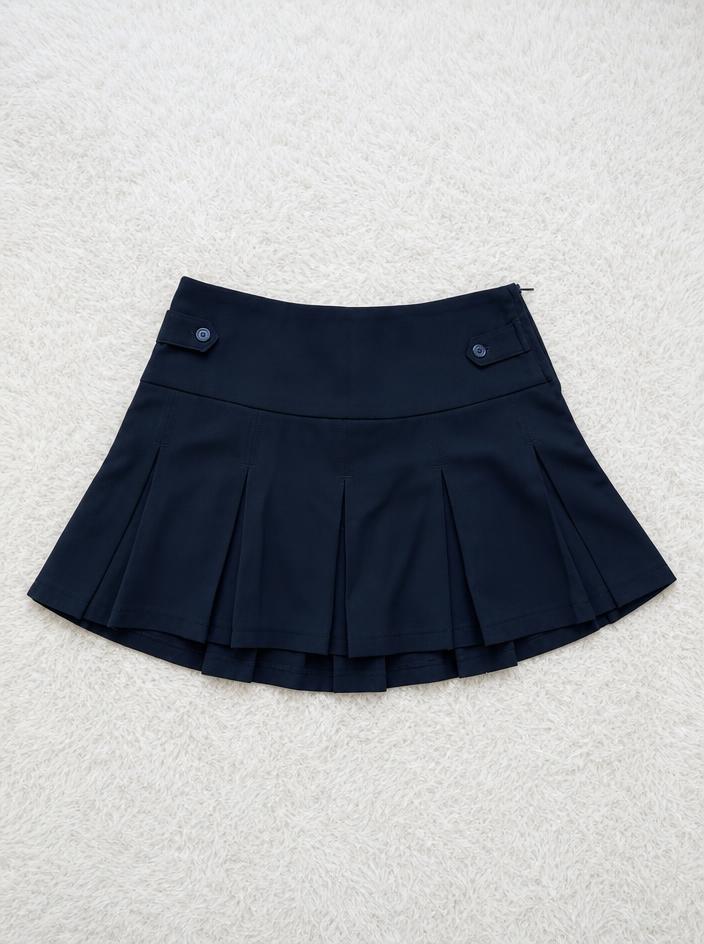 Black high-waisted pleated mini skirt with button tabs