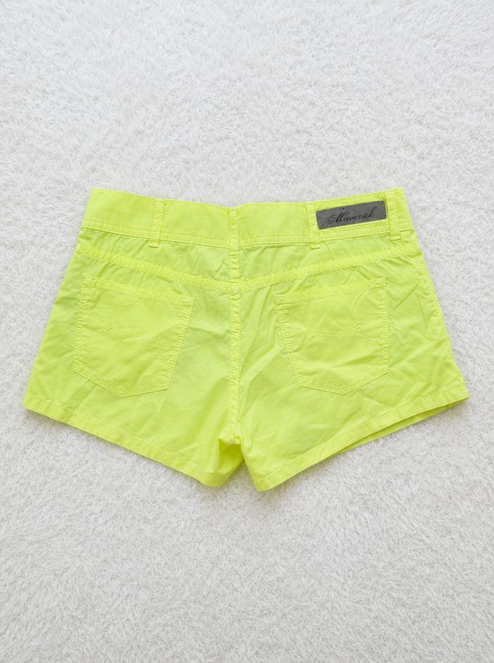 Maverick neon lime green cargo-style shorts – very good