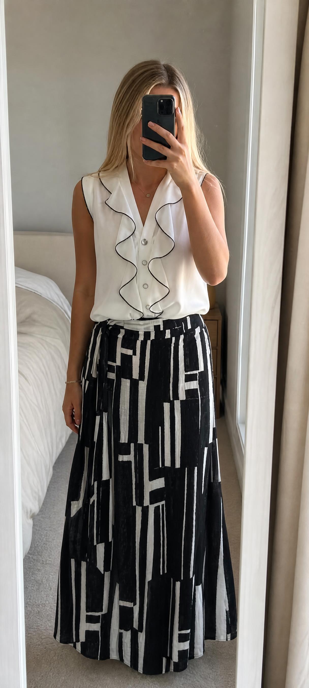 Black & Cream Geometric Maxi Skirt – Abstract Print