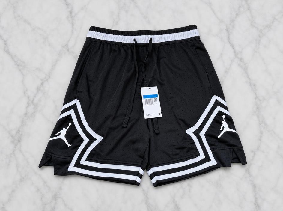 Jordan black white basketball shorts M new with tags