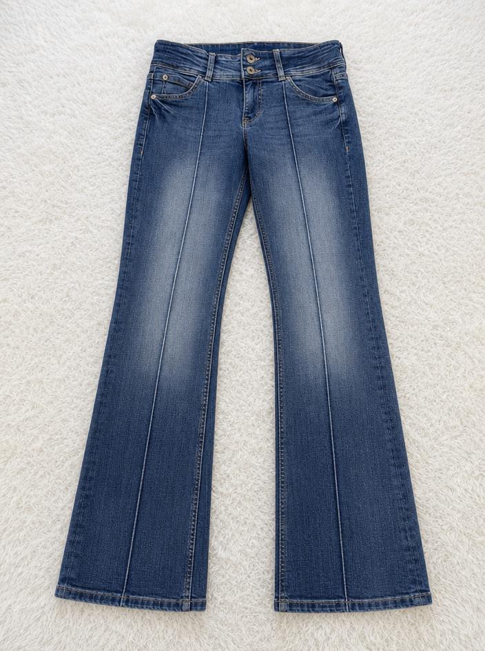 Dark Blue Straight Leg Jeans with Button Fly – Very Good