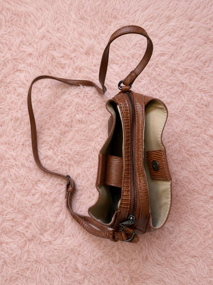 Cognac Crocodile-Effect Mini Crossbody Bag – Very Good