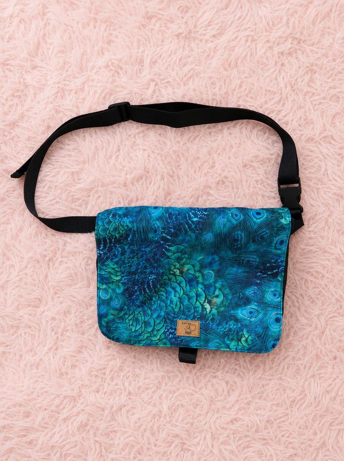 Fluffy Dog Patterned Waist Bag Blue Green Fanny Pack Very Good