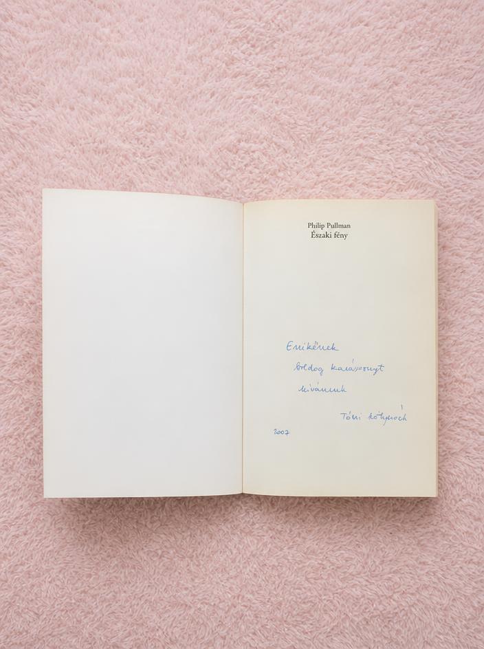Philip Pullman Északi fény Hungarian book with dedication