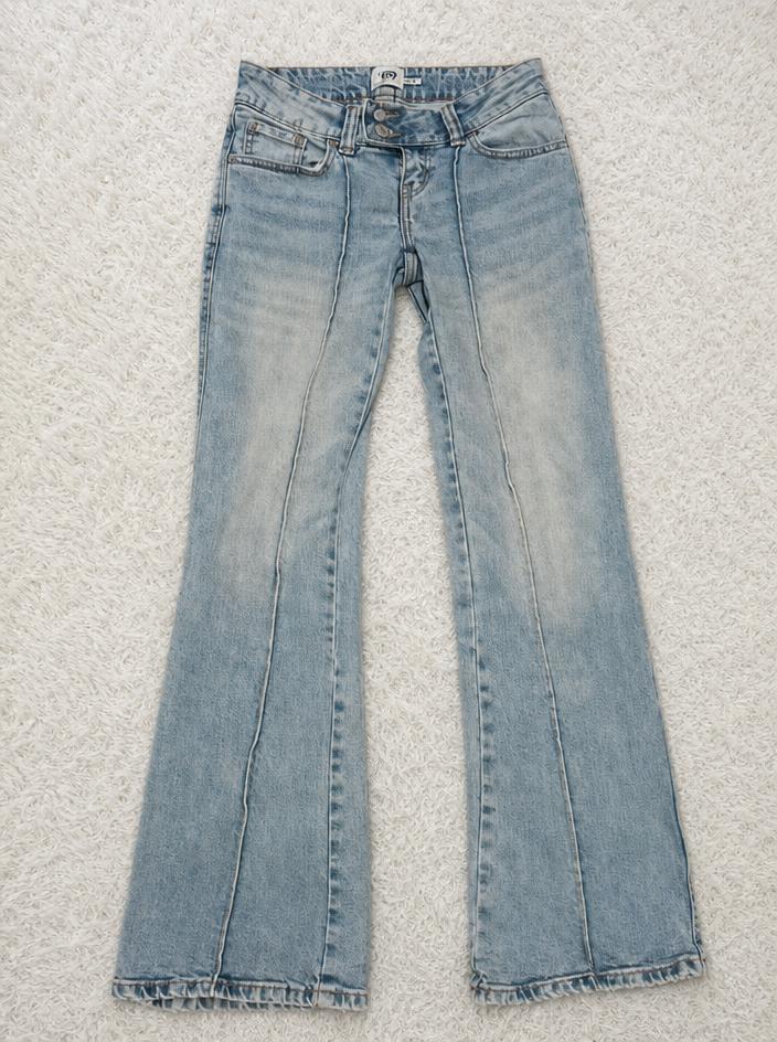 Light Wash High-Rise Skinny Jeans – Very Good Condition