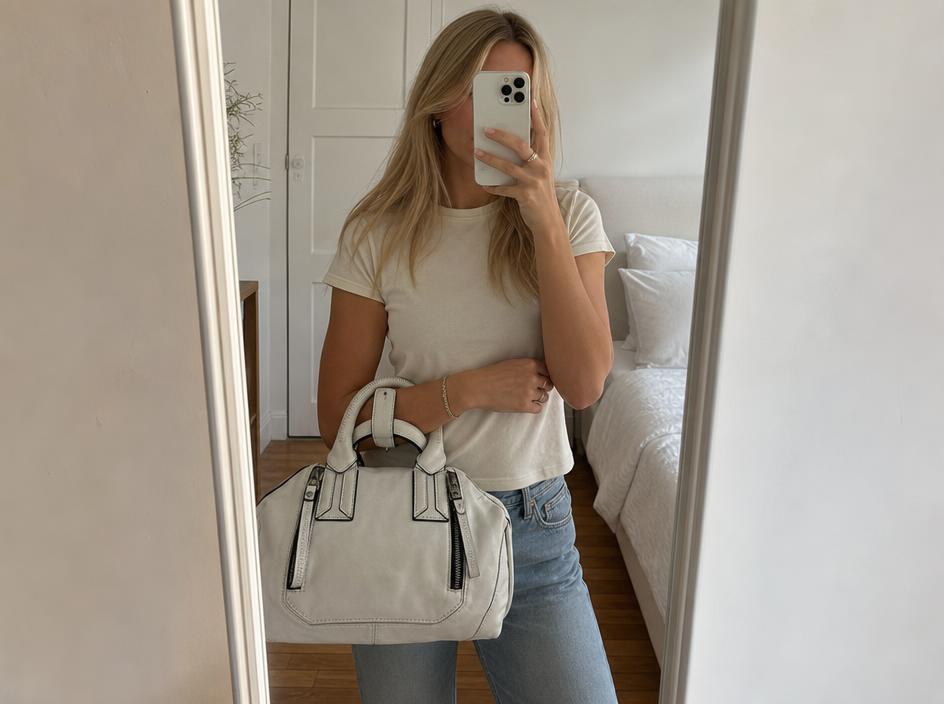 White Structured Handbag with Black Piping – Good Condition