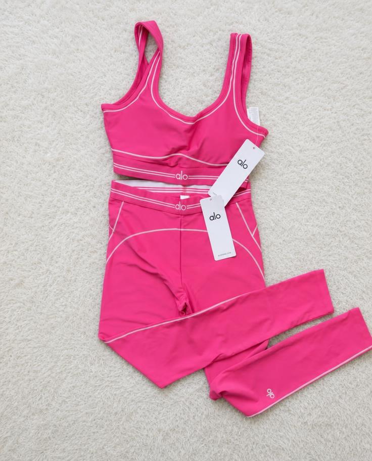 Alo pink sports bra & leggings set with white piping NWT