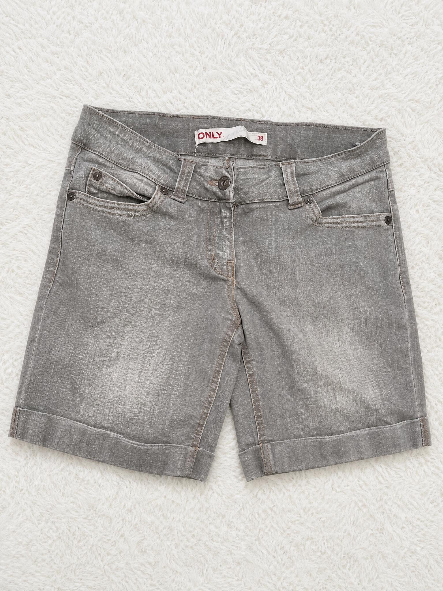 ONLY Grey Denim Shorts High Waist Cuffed Hem Size 38 Very Good