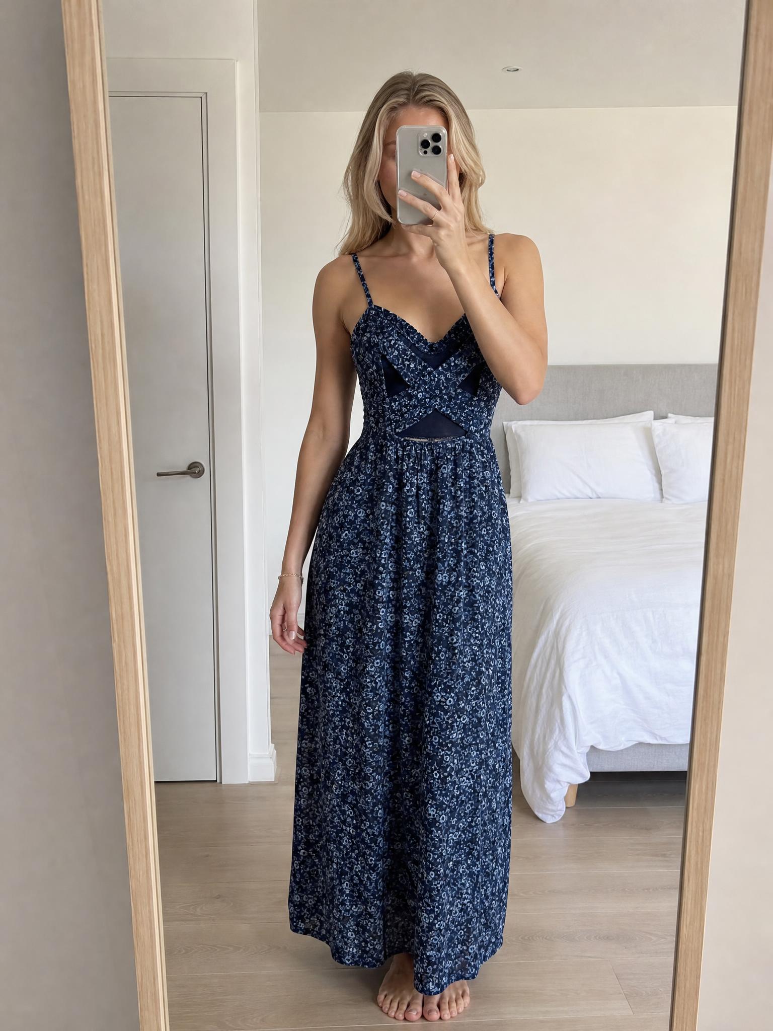 Navy Floral Cut-Out Wide-Leg Jumpsuit – Very Good