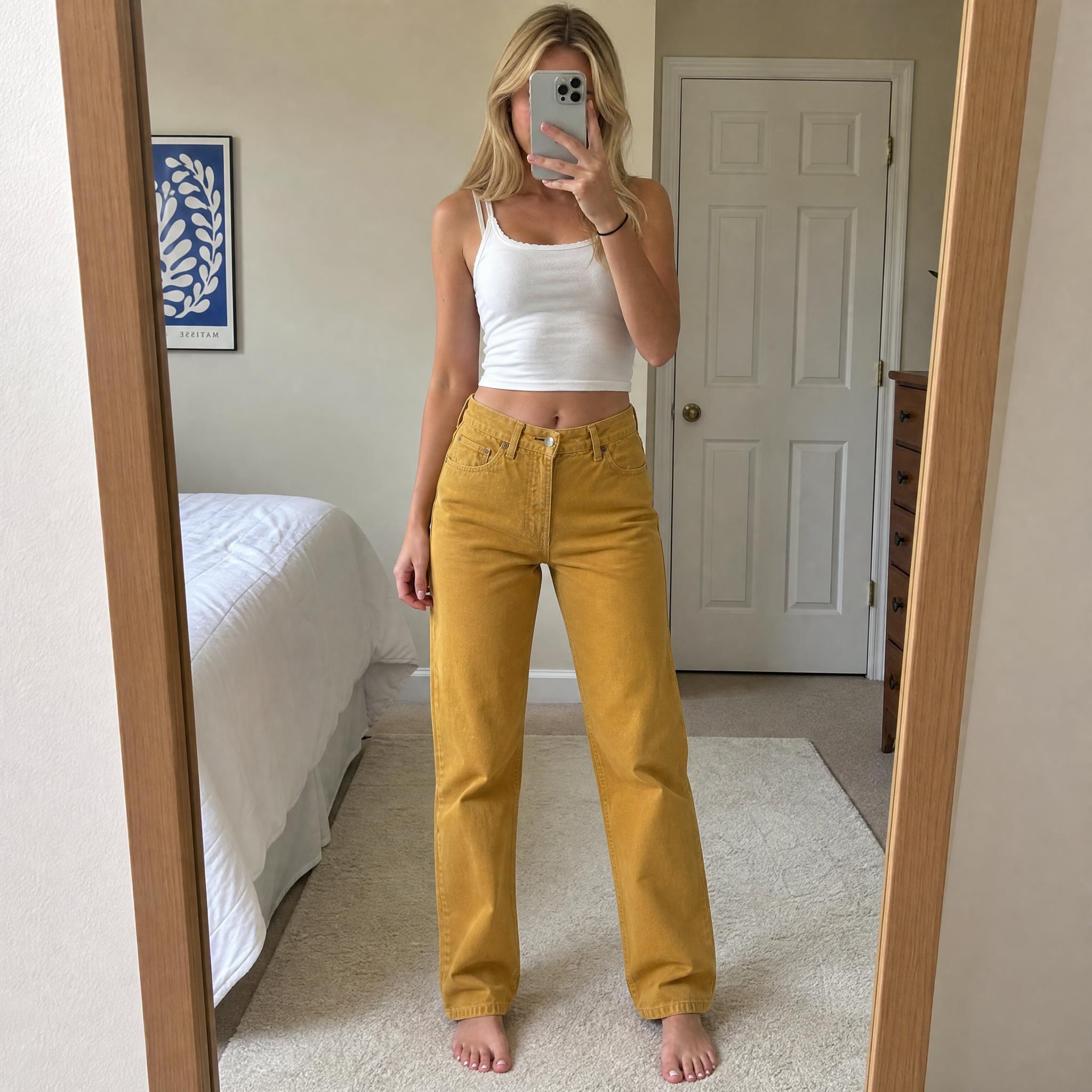 Mustard yellow straight-leg jeans with five-pocket fit