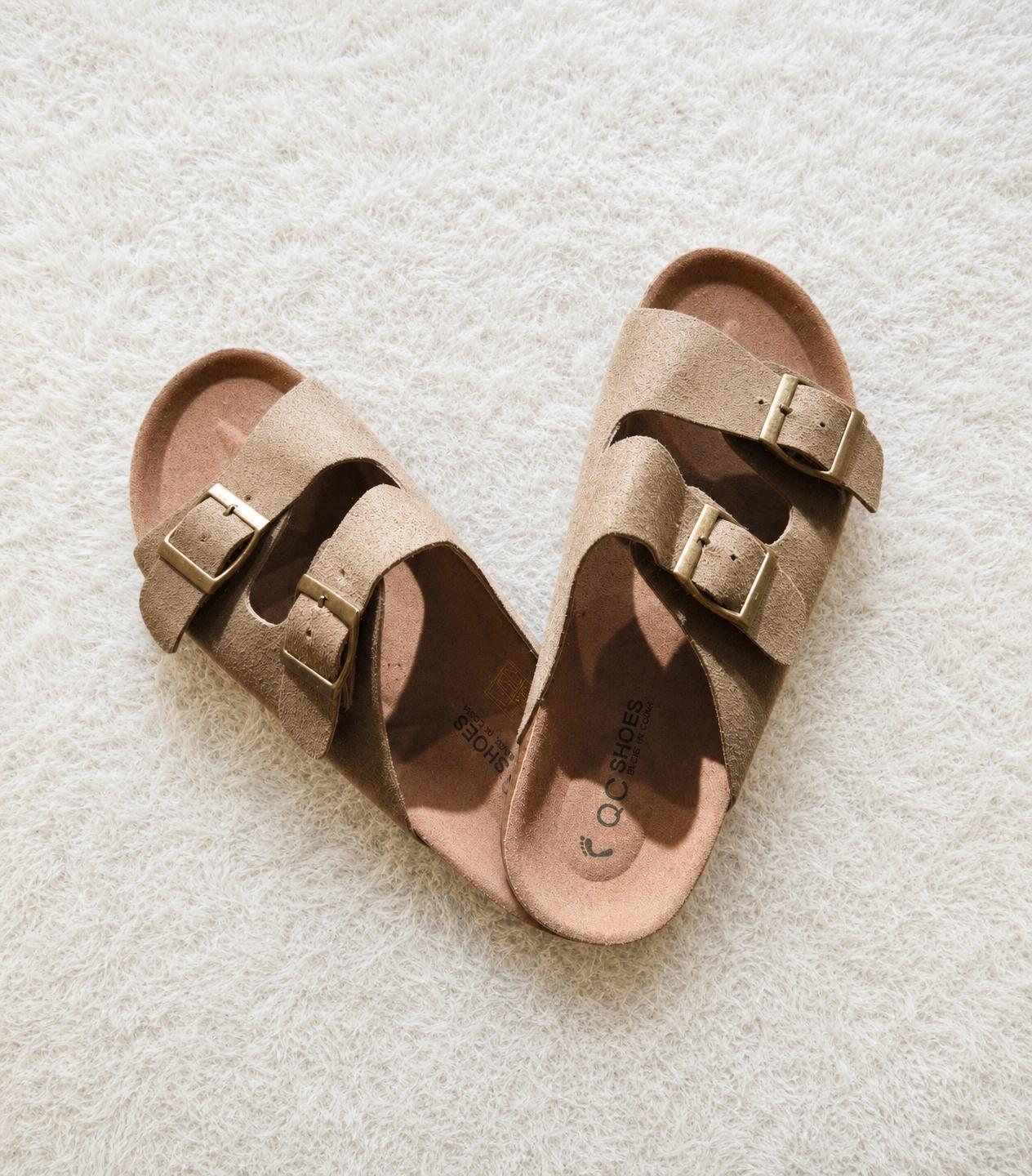 Beige Double-Buckle Flat Sandals – Good Condition