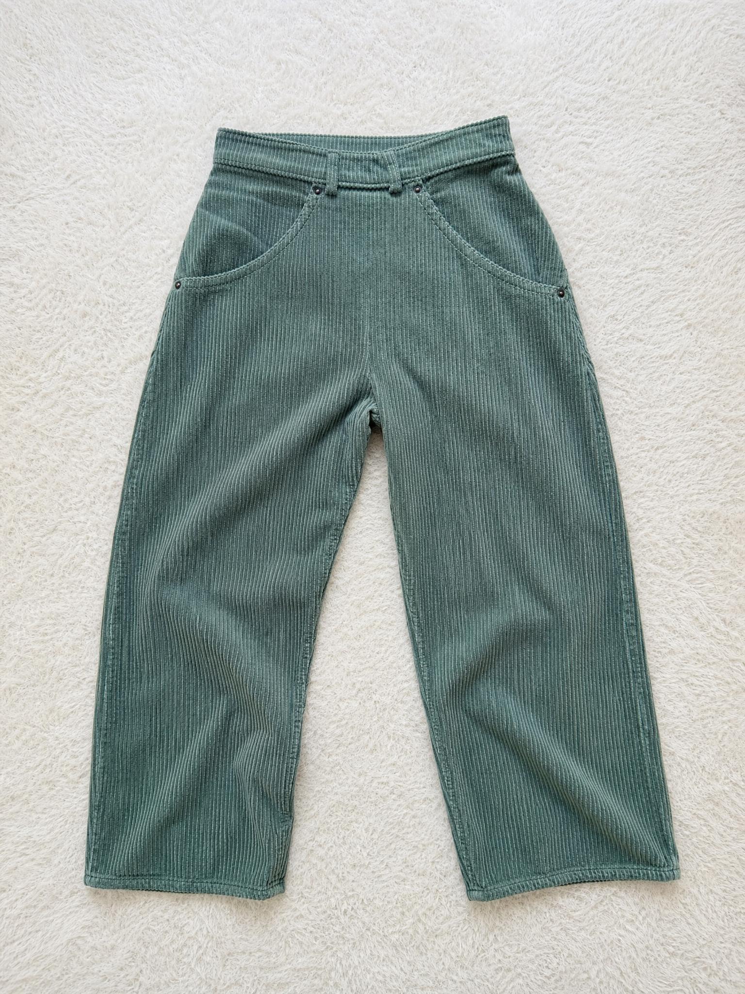 Sage Green Corduroy High-Waisted Trousers – Very Good